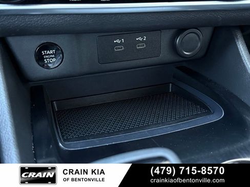 Used 2024 Nissan Rogue SV image 18