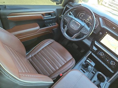 Used 2023 GMC Sierra 1500 Denali Ultimate image 18