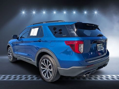 Used 2023 Ford Explorer ST RWD image 5