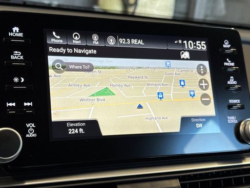 Used 2019 Honda Accord Touring image 24