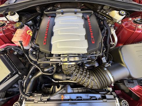 Used 2022 Chevrolet Camaro SS RWD image 30