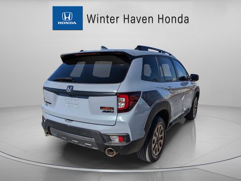 Used 2023 Honda Passport TrailSport image 8