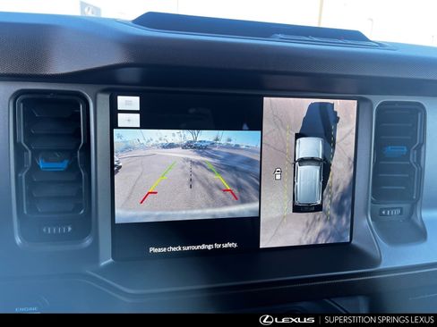 Used 2022 Ford Bronco Outer Banks image 16