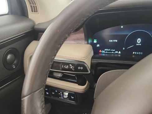 Used 2023 Lincoln Nautilus Reserve w/ Equipment Group 201A image 19