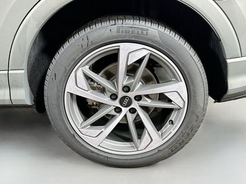 New 2025 Audi Q3 2.0T Premium image 31