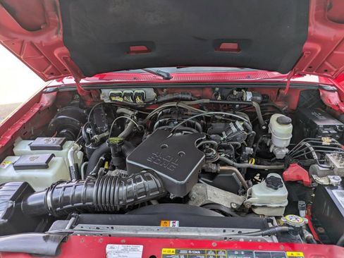 Used 2011 Ford Ranger XLT RWD image 19