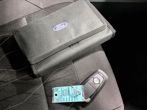 Used 2018 Ford EcoSport SE w/ SE Convenience Package image 33