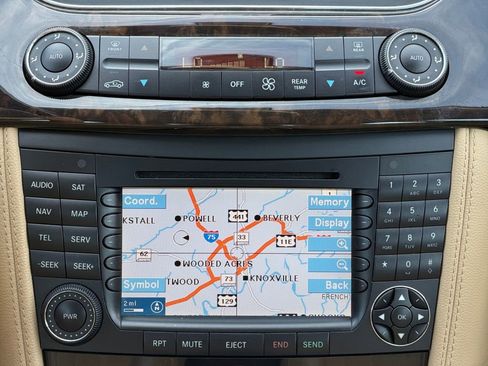 Used 2006 Mercedes-Benz CLS 500 image 12