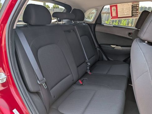 Used 2022 Hyundai Kona SEL FWD image 24