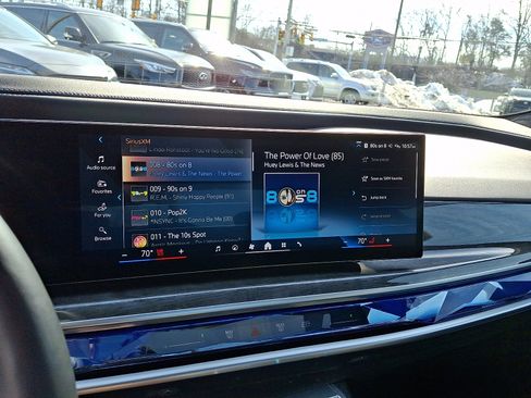 Used 2024 BMW 740i xDrive xDrive image 19