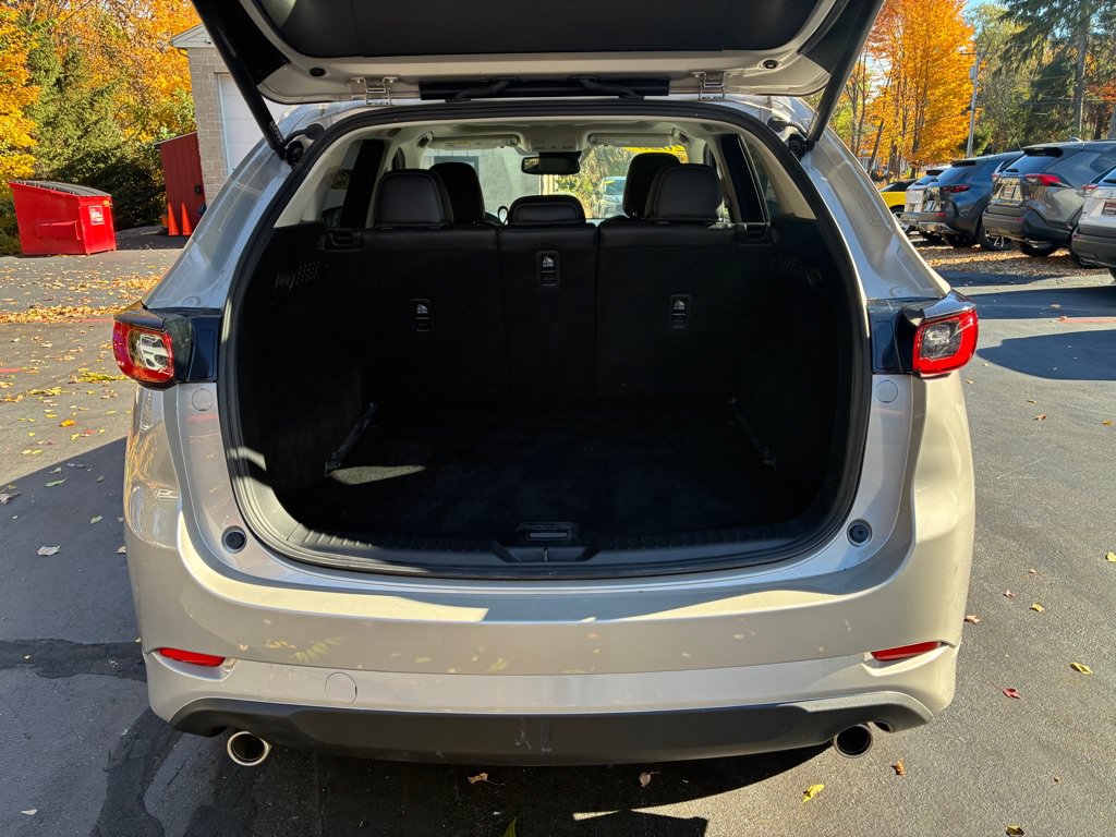 Used 2025 MAZDA CX-5 AWD 2.5 S w/ Preferred Package image 12
