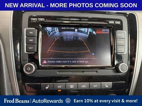 Used 2015 Volkswagen Passat TDI SE FWD image 12