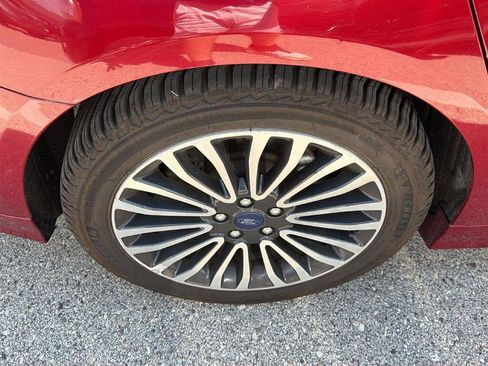 Used 2017 Ford Fusion Titanium AWD/4WD image 9