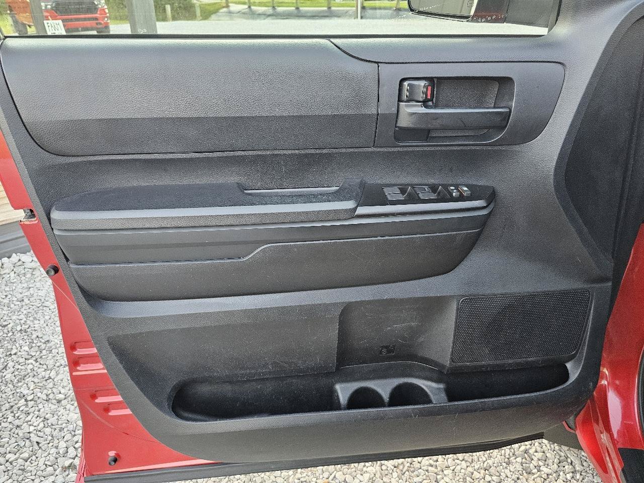 Used 2019 Toyota Tundra SR AWD/4WD image 17