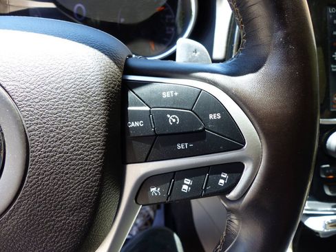Used 2021 Jeep Grand Cherokee Summit AWD/4WD image 27