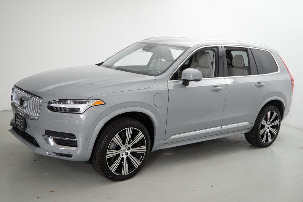 Certified 2025 Volvo XC90 T8 Ultra w/ Protection Package Premier AWD/4WD image 6