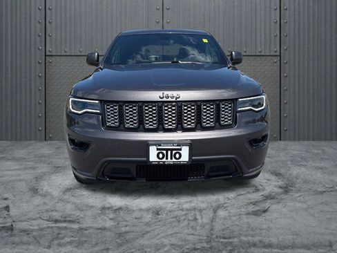 Used 2020 Jeep Grand Cherokee Altitude AWD/4WD image 2