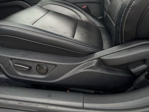 Used 2025 Ford Mustang GT Premium RWD image 29