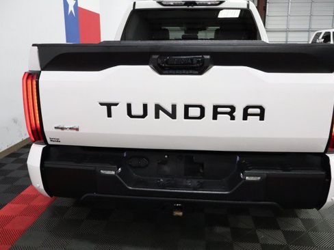 Used 2022 Toyota Tundra SR5 AWD/4WD image 29