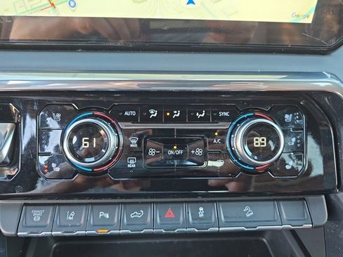 Used 2024 GMC Sierra 2500 Denali Ultimate w/ Max Trailering Package image 21