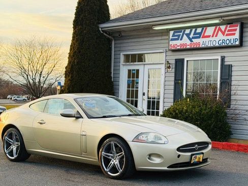 Used 2007 Jaguar XK Base image 2