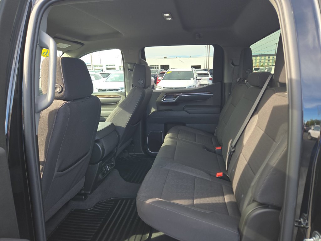 Used 2026 Chevrolet Silverado 1500 LT AWD/4WD image 19