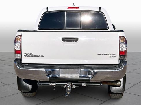 Used 2014 Toyota Tacoma PreRunner image 5