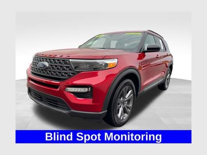 Used 2024 Ford Explorer XLT w/ Equipment Group 202A