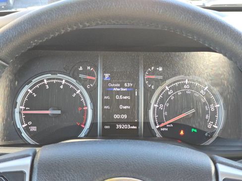 Used 2022 Toyota 4Runner Limited image 15