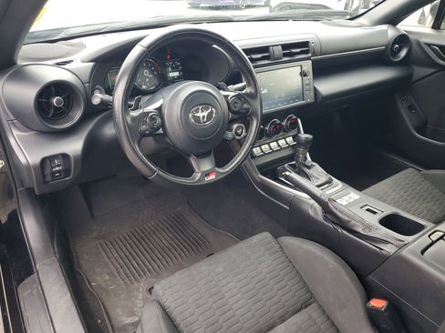 Used 2023 Toyota GR86 Base image 14