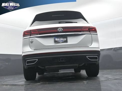 Used 2026 Volkswagen Atlas SE FWD image 22