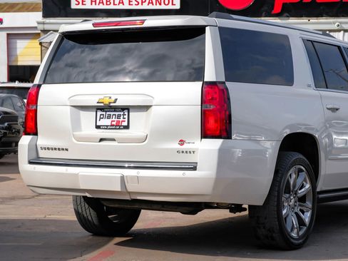 Used 2015 Chevrolet Suburban LTZ image 12
