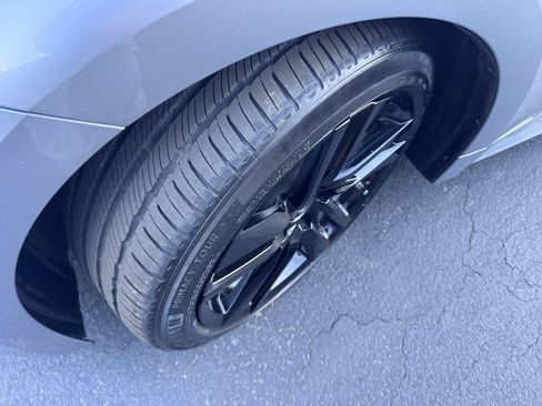 Used 2022 Lexus IS 300 image 12