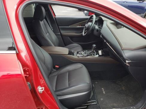 Used 2024 MAZDA CX-30 AWD 2.5 S w/ Premium Package image 16