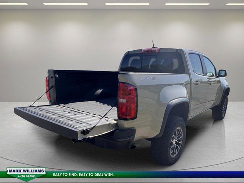 Used 2022 Chevrolet Colorado ZR2 AWD/4WD image 7