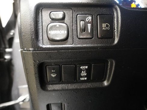 Used 2020 Toyota 4Runner TRD Off-Road image 12