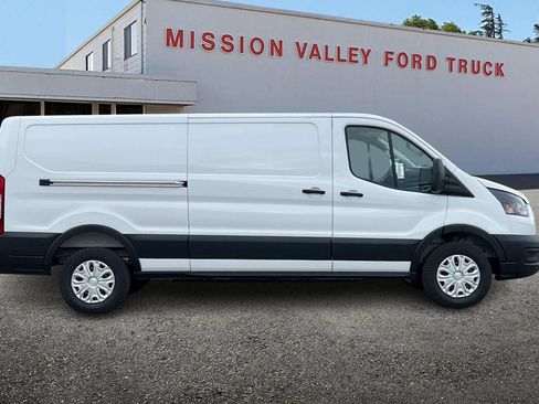 New 2026 Ford E-Transit Low Roof w/ Load Area Protection Package image 3