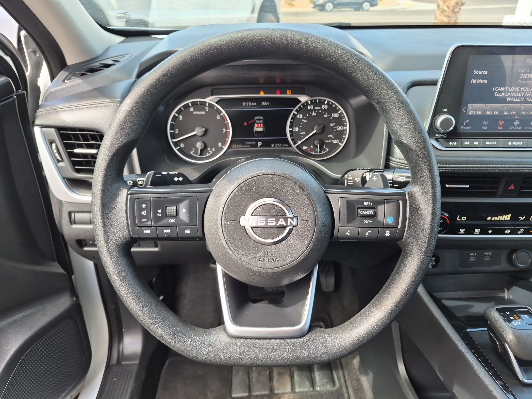 Used 2024 Nissan Rogue SV FWD image 15