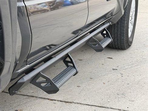 Used 2025 Toyota Tacoma SR5 image 8