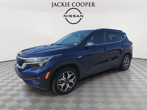 Used 2022 Kia Seltos EX AWD/4WD image 1