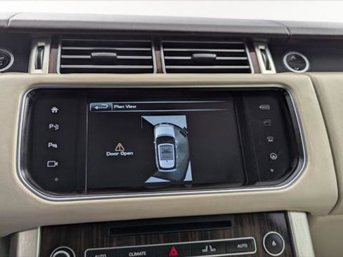 Used 2016 Land Rover Range Rover Supercharged image 29