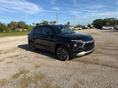 New 2026 Chevrolet TrailBlazer LT FWD image 15