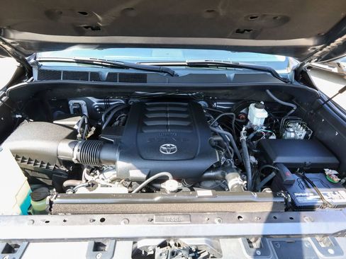 Used 2021 Toyota Tundra SR5 RWD image 35