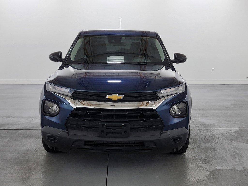 Used 2021 Chevrolet TrailBlazer LS FWD image 3