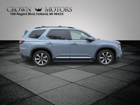 Used 2024 Honda Pilot Elite image 13