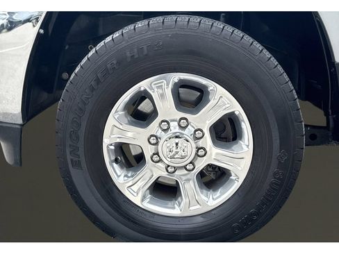 Used 2024 RAM 3500 Big Horn AWD/4WD image 10