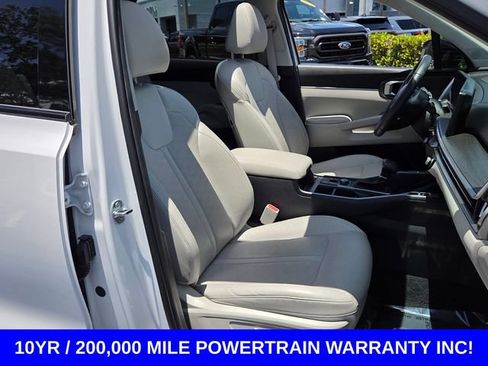 Used 2024 Kia Sorento X-Line EX AWD/4WD image 18
