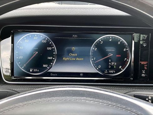Used 2016 Mercedes-Benz S 550 Sedan image 18