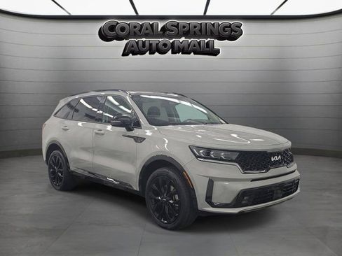 Used 2023 Kia Sorento SX AWD/4WD image 1