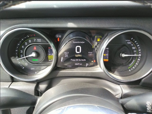 Used 2023 Jeep Wrangler Unlimited Sahara AWD/4WD image 12